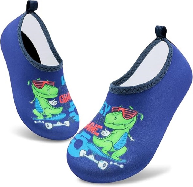 Can kids swim in water shoes