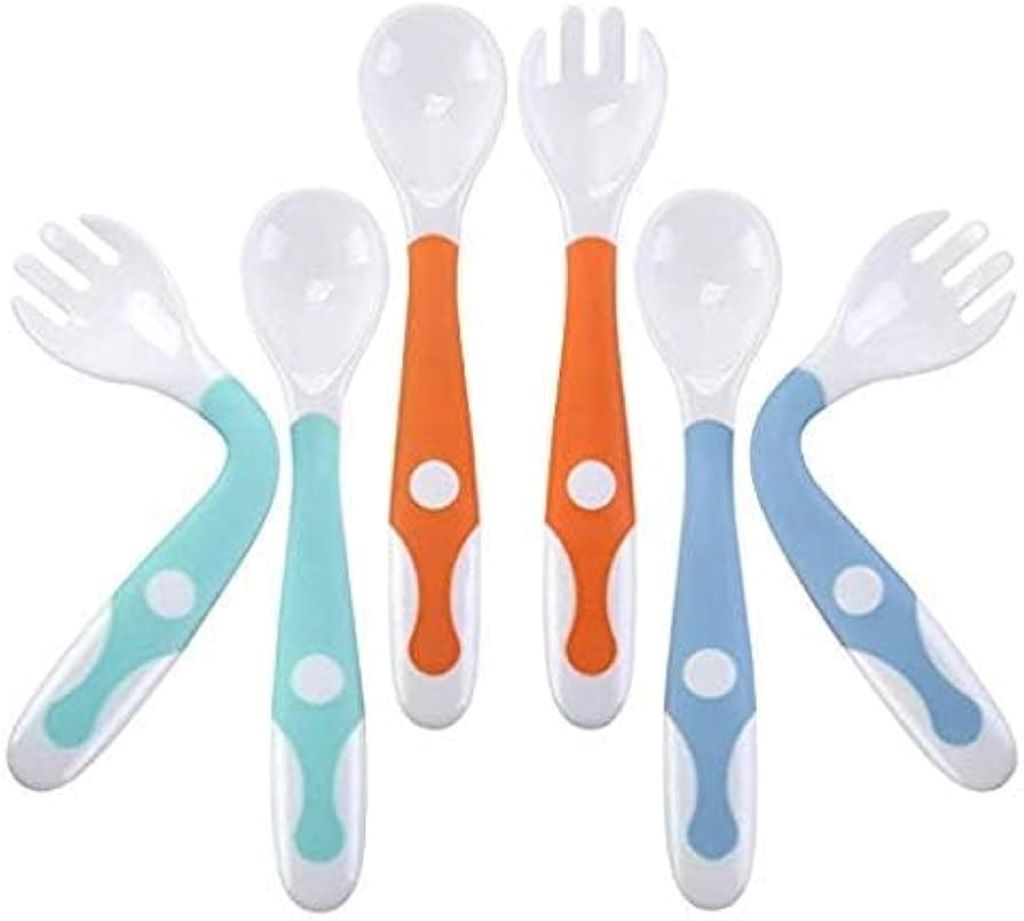 Traveling with a Baby? Must-Have Plastic Spoons for Easy Airport and Restaurant Meals