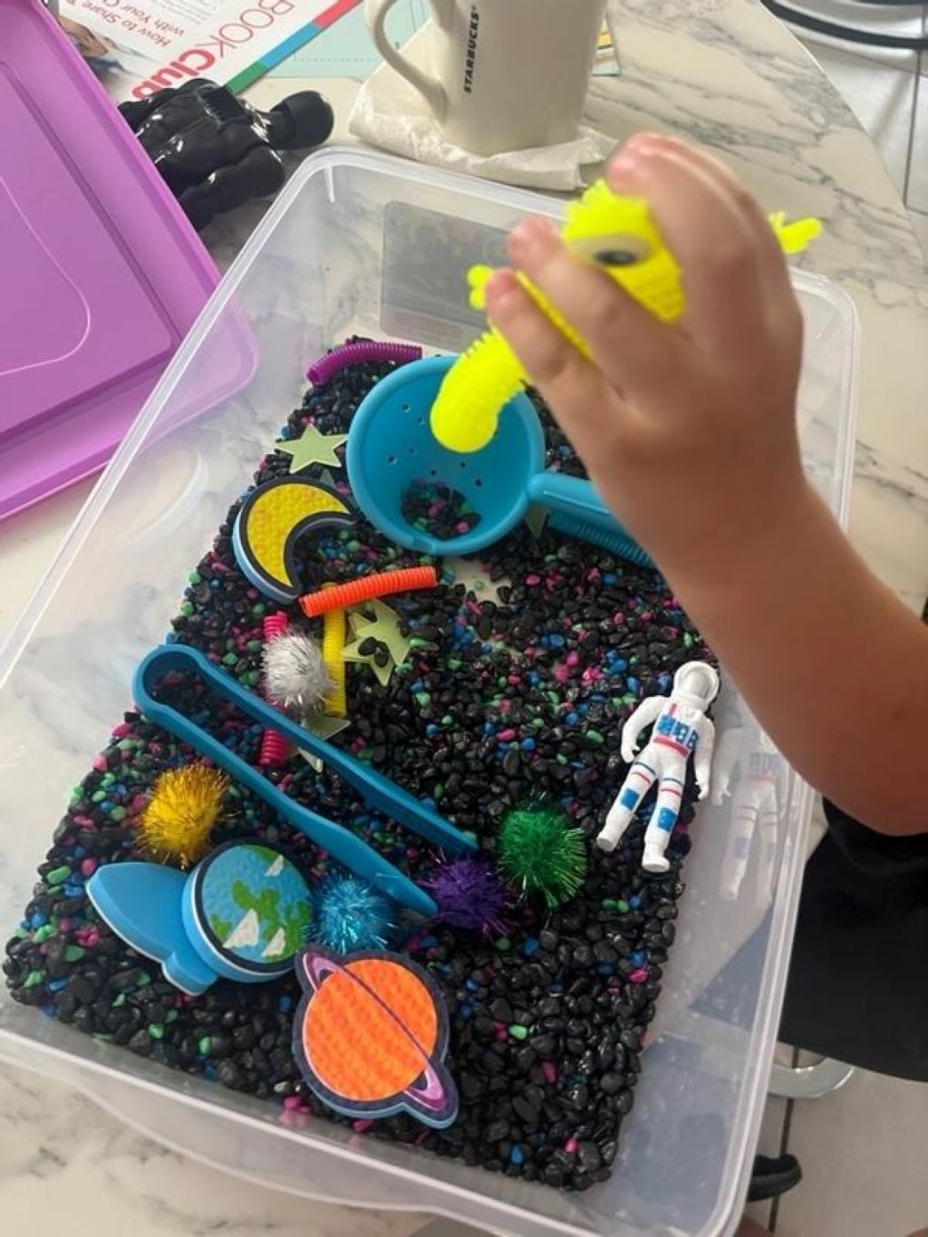 Sensory bins for toddlers ideas