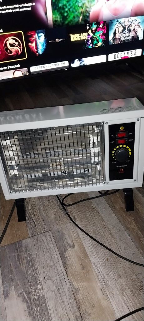 Homeleader Adjustable Thermostat Heater for workshops and Warehouses
