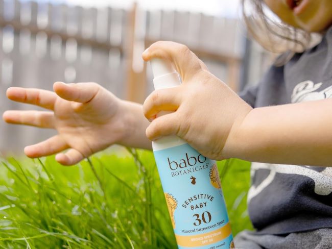 Fragrance-free baby sunscreen with zinc oxide – Babo Botanicals SPF30 for face and body